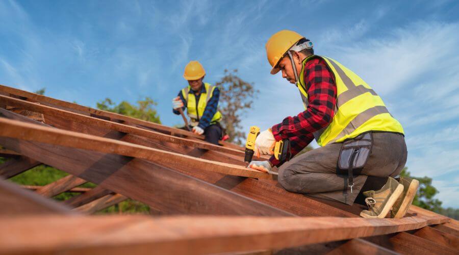 Professional Flat Roofing Installation services in Baldwin, WI